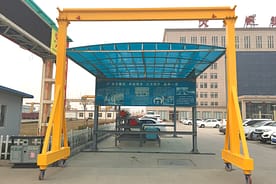 Madaling iakma ang mini gantry crane