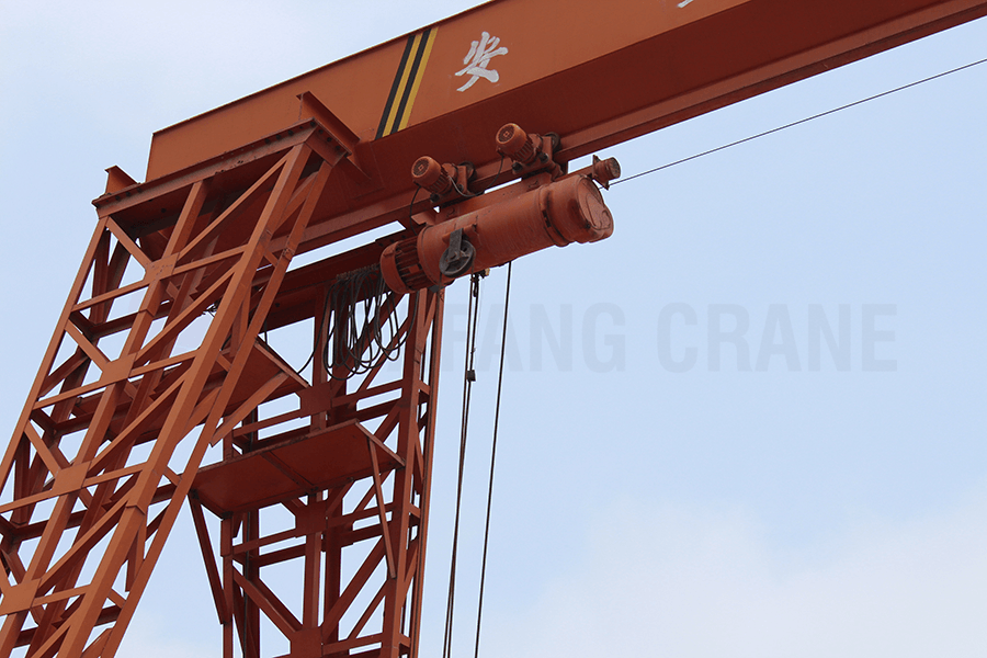 Gantry cranes need maintenance