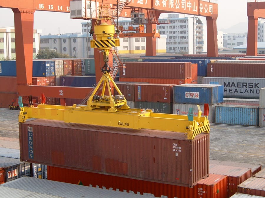 Teleskopisk containerspridare